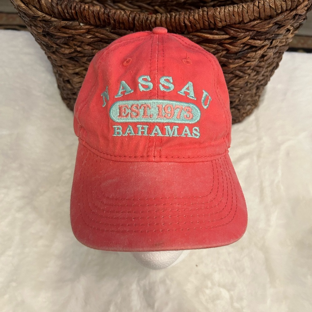 Nassau Bahamas Baseball Cap Pink